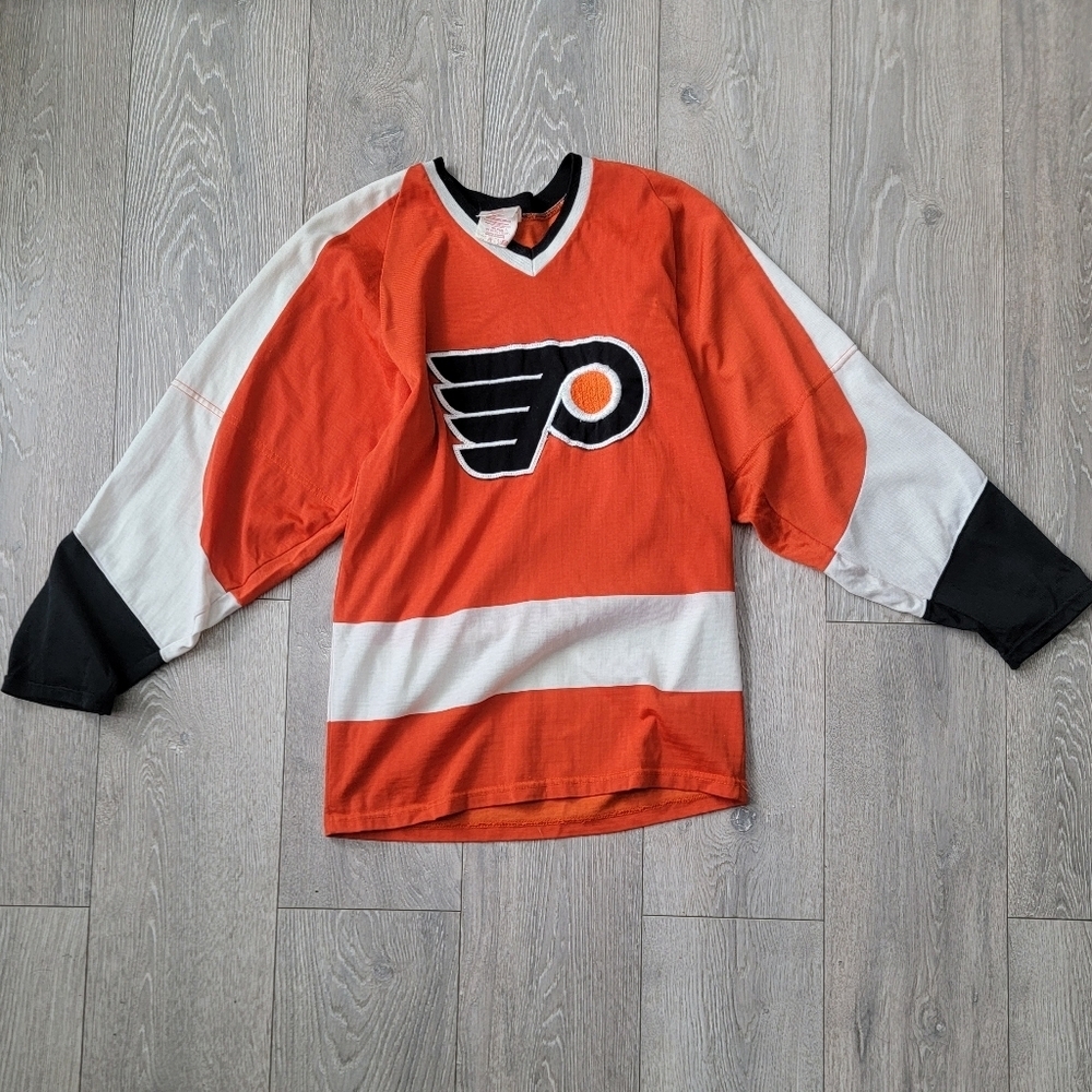 Vintage Philadelphia Flyers Jersey